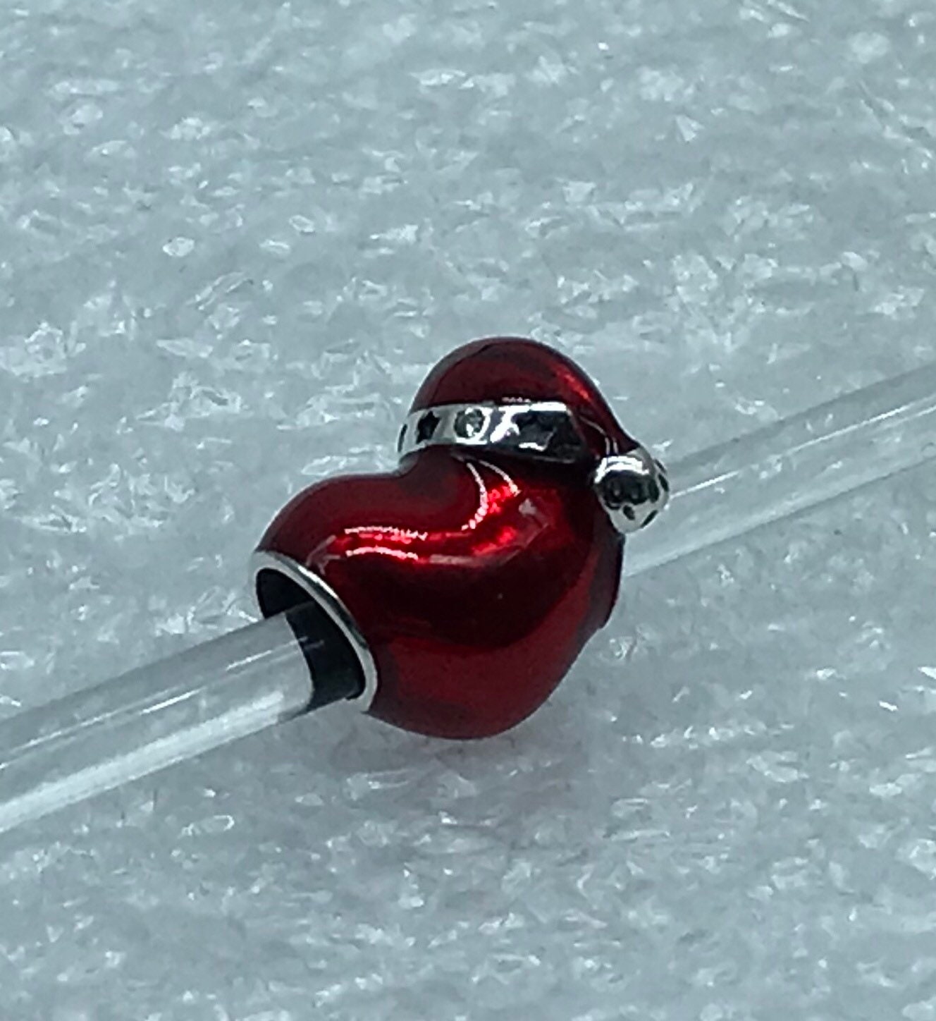 Pandora, “silver Metallic Red Christmas Heart” Charm S925ALE