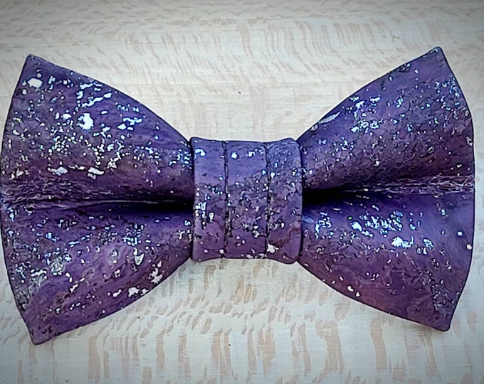 100% Cork Bow Ties with adjustable elastic neck strap - Adult size.