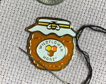 WILDFLOWER HONEY POT - Cute Adorable Needle Minder Magnet - needlecraft, embroidery, cross stitch