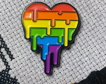 PRIDE RAINBOW HEART - Queer Gay Needle Minder for needlecraft, embroidery, cross stitch - needleminder