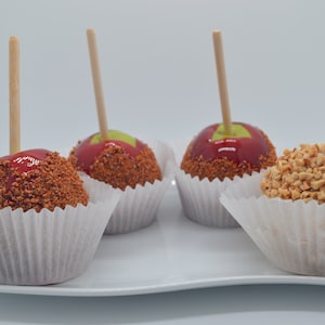 Southern Taste Caramel Apple Pack: 3 Chile Limon (Tajin) and 1 Peanut Apple