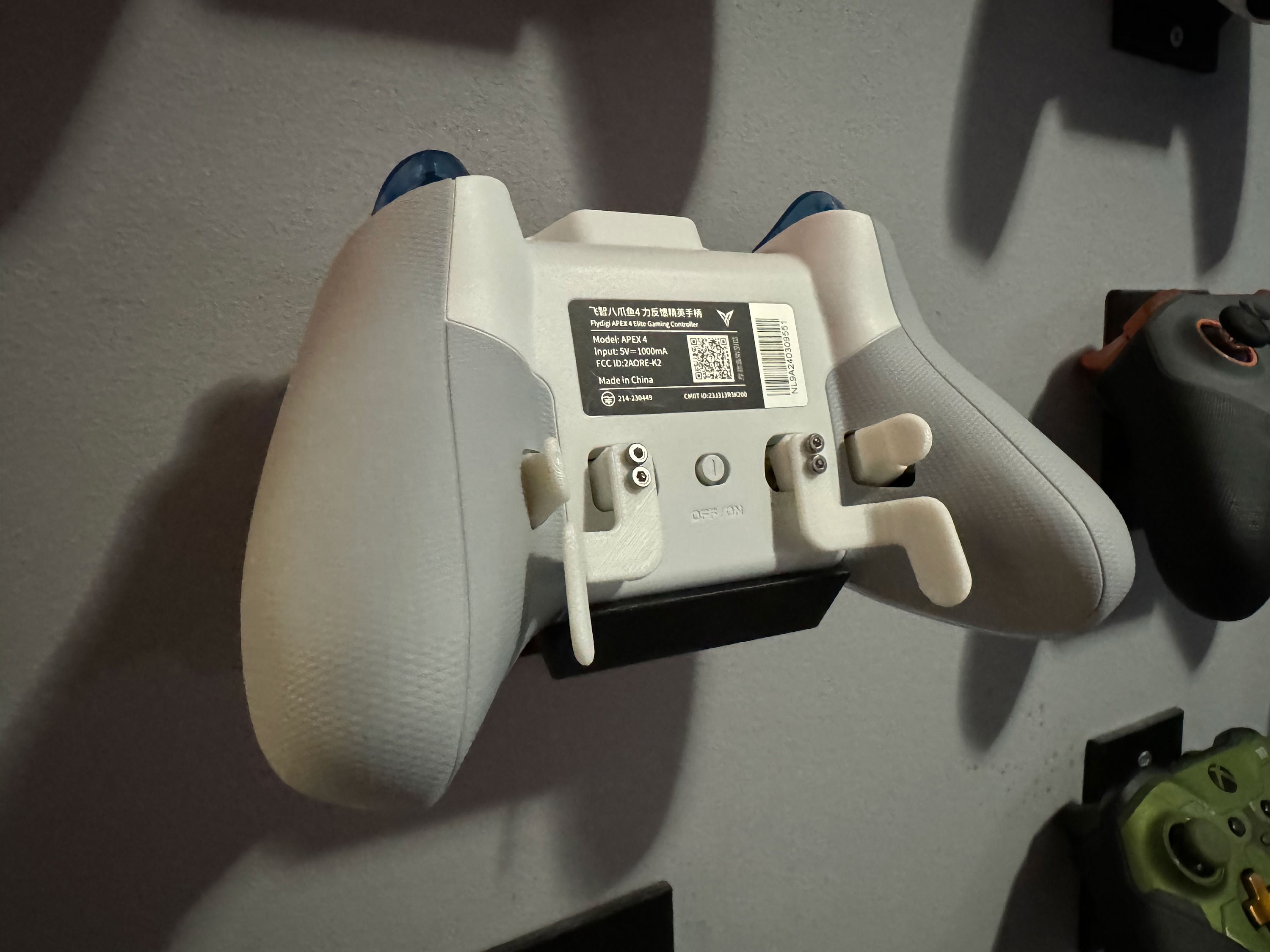 Flydigi Apex 4 用カスタム人間工学バックパドル - 3D プリント