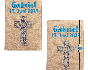 Bestickte Gotteslobhülle aus Filz mit floralem Kreuz in Blautönen – personalisiert mit Name und Datum - Geschenk zur Kommunion