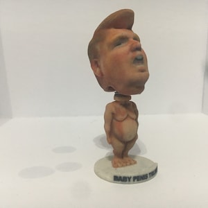 Cabeza oscilante de pene de bebé de Donald Trump / Donald Trump / Accesorio de oficina / Decoración de escritorio