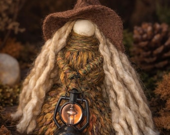 Porte-clés Keeper of the Light fait main en laine et en feutre | Cadeau païen | Charm lanterne | Porte-clés sorcière