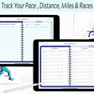Pode incluir: Duas telas de tablet digital que exibem um modelo de registro de corrida digital. O modelo inclui se&ccedil;&otilde;es para o rastreador de corrida anual, o total de quil&ocirc;metros e as informa&ccedil;&otilde;es da corrida. As telas est&atilde;o em uma superf&iacute;cie de madeira branca com uma caneta stylus.
