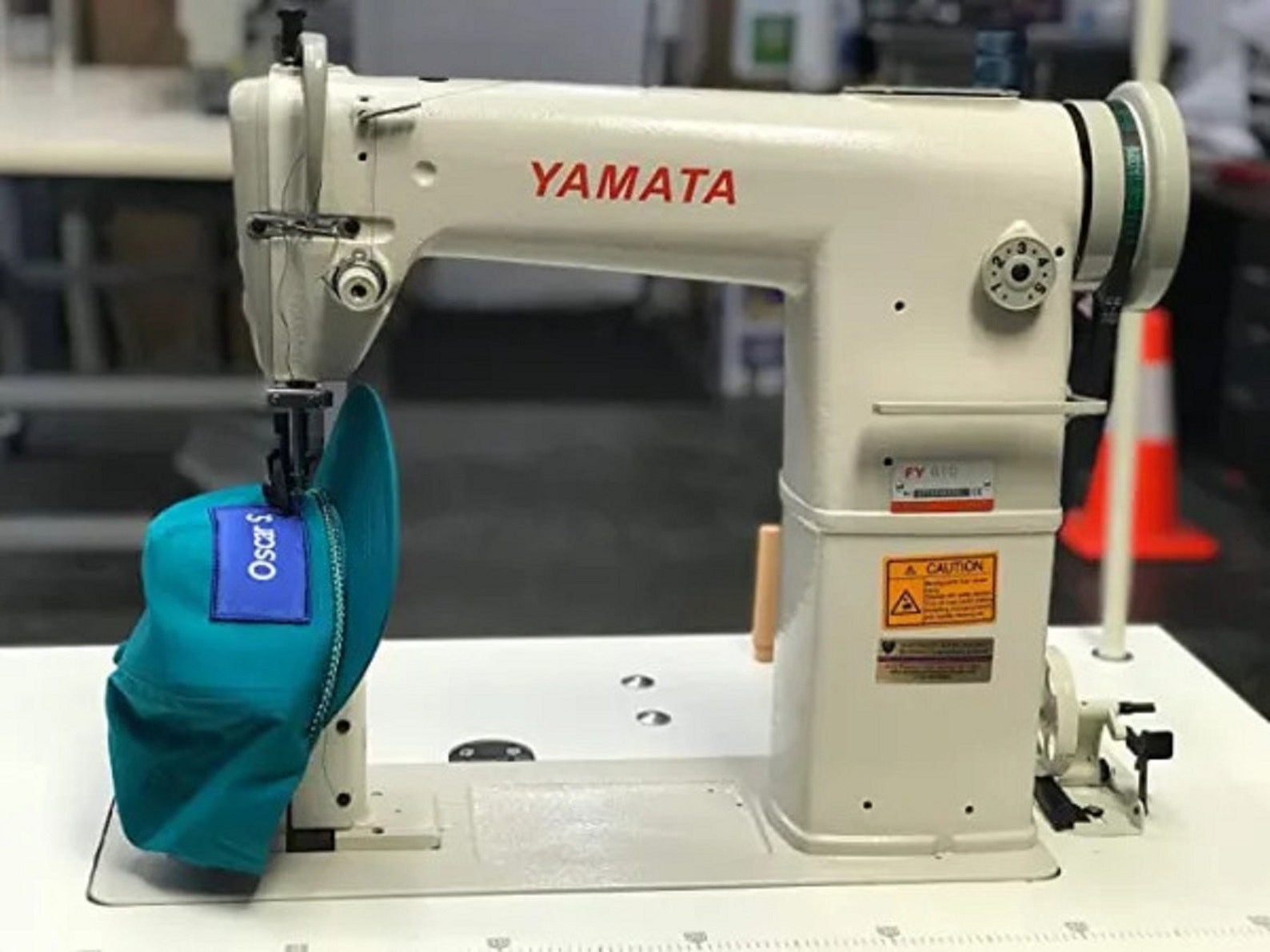 Yamata FY810 Post Bed Industrial Sewing Machine With Roller Foot