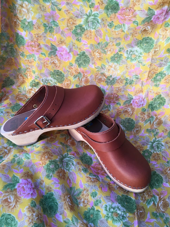 MIA Clogs