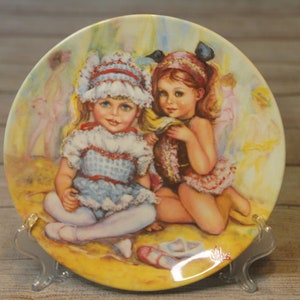 1984 Wedgwood Plate - Etsy