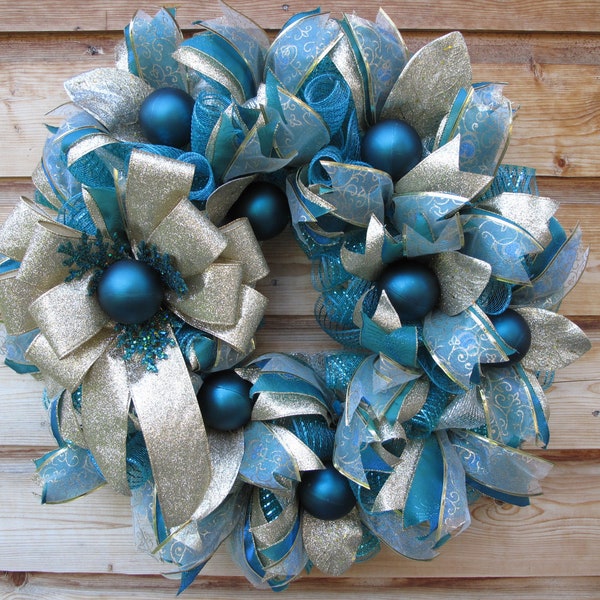 Christmas wreath, Winter holiday wreath, Large wreath, Front door wreath, Deco mesh wreath, Christmas Teal and gold decor, Ready to ship