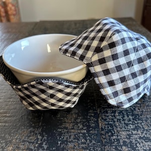 Check Microwave bowl cozy set of two, reversible bowl cozy, handmade bowl cozy, gift under 25, hot pads, pot holders, Christmas gift