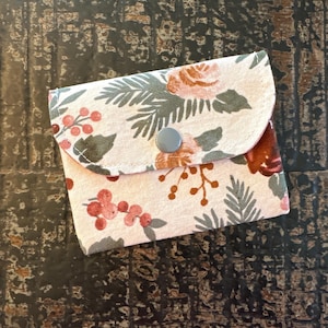 Cartera con estampado de flores, mini carteras, carteras hechas a mano, cartera con estampado floral, regalo por menos de 20, porta billetes, tarjetero, carteras de tela