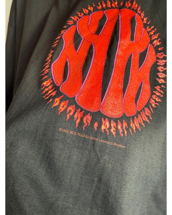 1995 Neil Young Mirror Ball Album Tee - Etsy