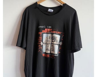 Pearl Jam Original Drop in the Park T-shirt - Etsy