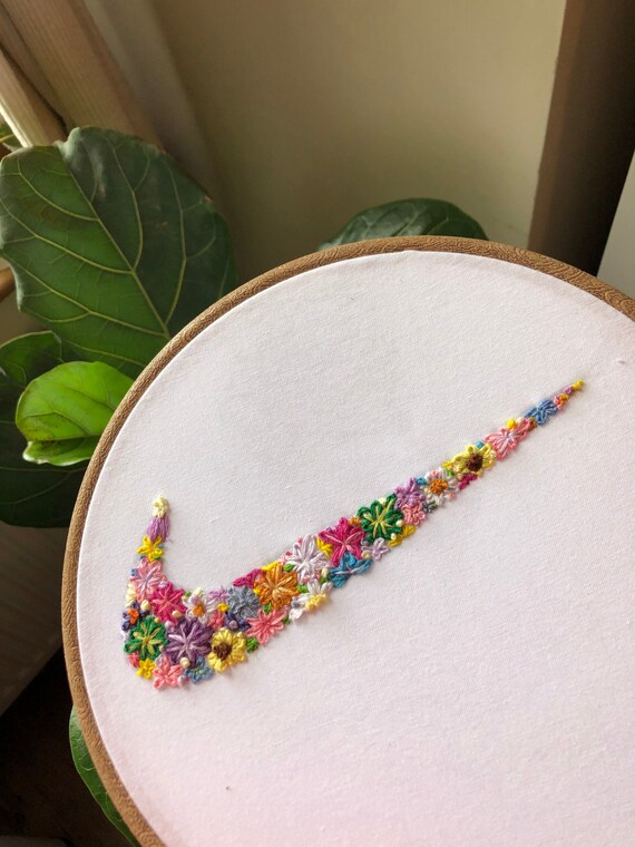 floral nike sweatshirt