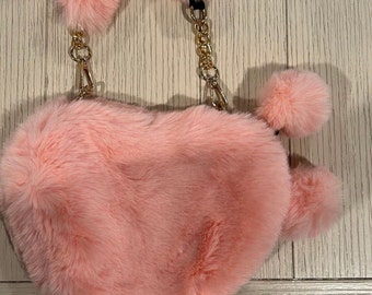 Faux fur heart light pink cross body bag