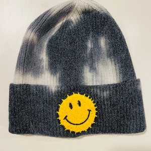 Black and white tie dye beanie with yellow boucle  embroidered patch