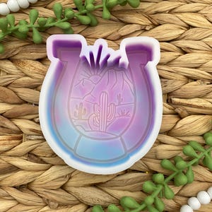 Desert Horseshoe Freshie Mold, freshie making supplies, plant freshie molds, desert silicone mold, western freshie molds, cactus scene
