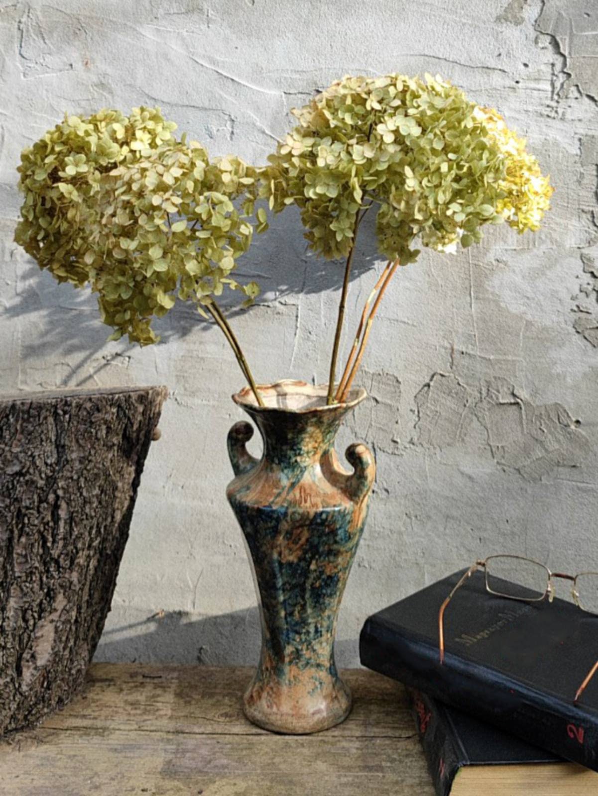 3 Stems Dried Antique Hydrangea: Natural Green Floral Arrangement