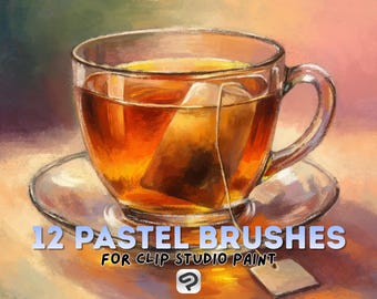 Op de afbeelding: Digitale illustratie van een heldere glazen theekop gevuld met amberkleurige thee, met een theezakje dat erin trekt. De kop staat op een bijpassende schotel. Tekst op de afbeelding luidt "12 Pastel Brushes for Clip Studio Paint."