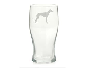 Personalised Greyhound Engraved Pint Glass,  Greyhound gift, Dog Gift, Wine Glass, Dog Glass, dog pint, greyhound gift