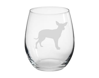 Personalised Chihuahua Engraved Stemless Glass, Chihuahua gift, Dog Gift, Wine Glass, Dog Glass