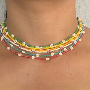 Daisy Flower Seed Bead Necklace Colorful Dainty Jewelry Choker Accessories Summer Beach Accessory Gifts for her mom
