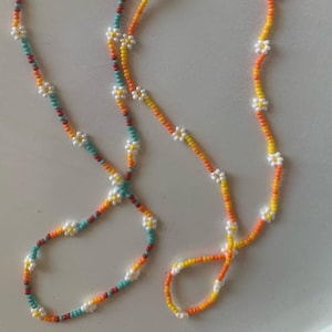 Daisy Flower Seed Bead Necklace Colorful Summer Sunset Dainty Jewelry Choker Accessories Summer Beach Accessory Gifts for her mom