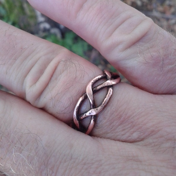 Bague celtique en cuivre 2 modèles et 2 couleurs au choix