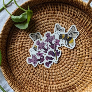 Bumble bee with flower sticker, watercolor bee sticker