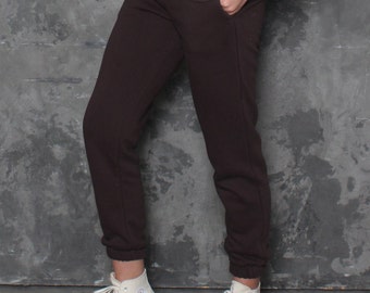 Read to ship. Brown cuffed joggers for women. Comfy cotton jersey joggers with pockets. Ladies jogging pants for winter. Trendy trousers