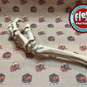 Flexi Skelton hand 3D Printed / Halloween decor/