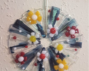 Summertime Wreath - Suncatcher  / Wall Art - Fused Glass