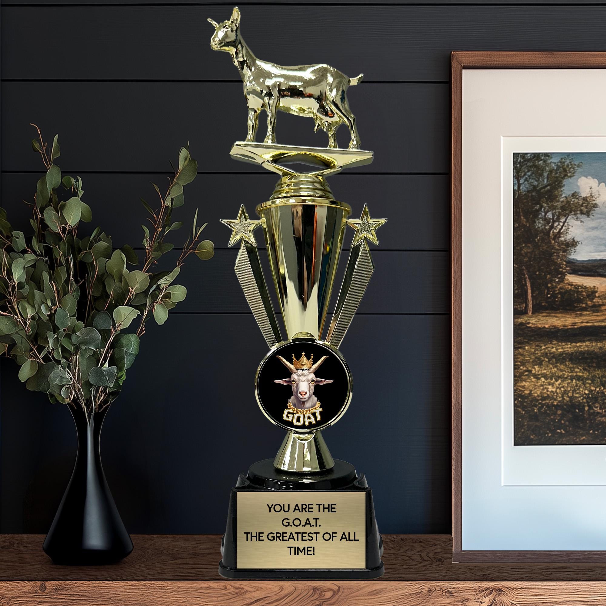 Trophée Minimaliste "GOAT" (Greatest Of All Time) - Doré Et Noir - 14x10 Cm - Cadeau Déco Bureau