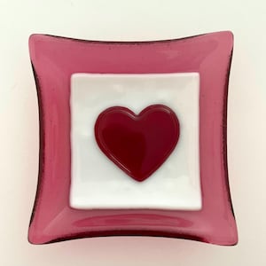 Cute! Fused Glass Heart Dish
