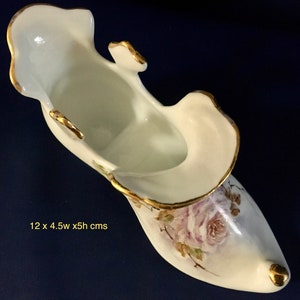 Hand painted porcelain, ornament, pink roses
