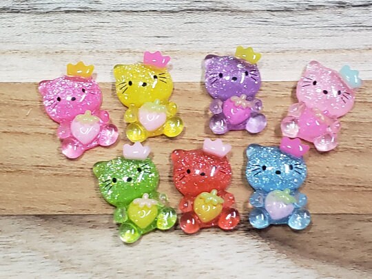 KAWAII 3-D Glitter CUTE CAT Strawberry Resin Charms Flatback Cabochon