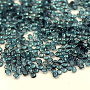 2MM Natürliche London Blue Topas Rund Cabochon Edelsteine- Lose Blaue Topas zur Schmuckherstellung- Top Qualität London Blue Topaz Cabs zum Verkauf