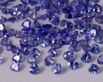Gemma a forma di cuore di tanzanite sfaccettata da 4 mm: qualità naturale AA