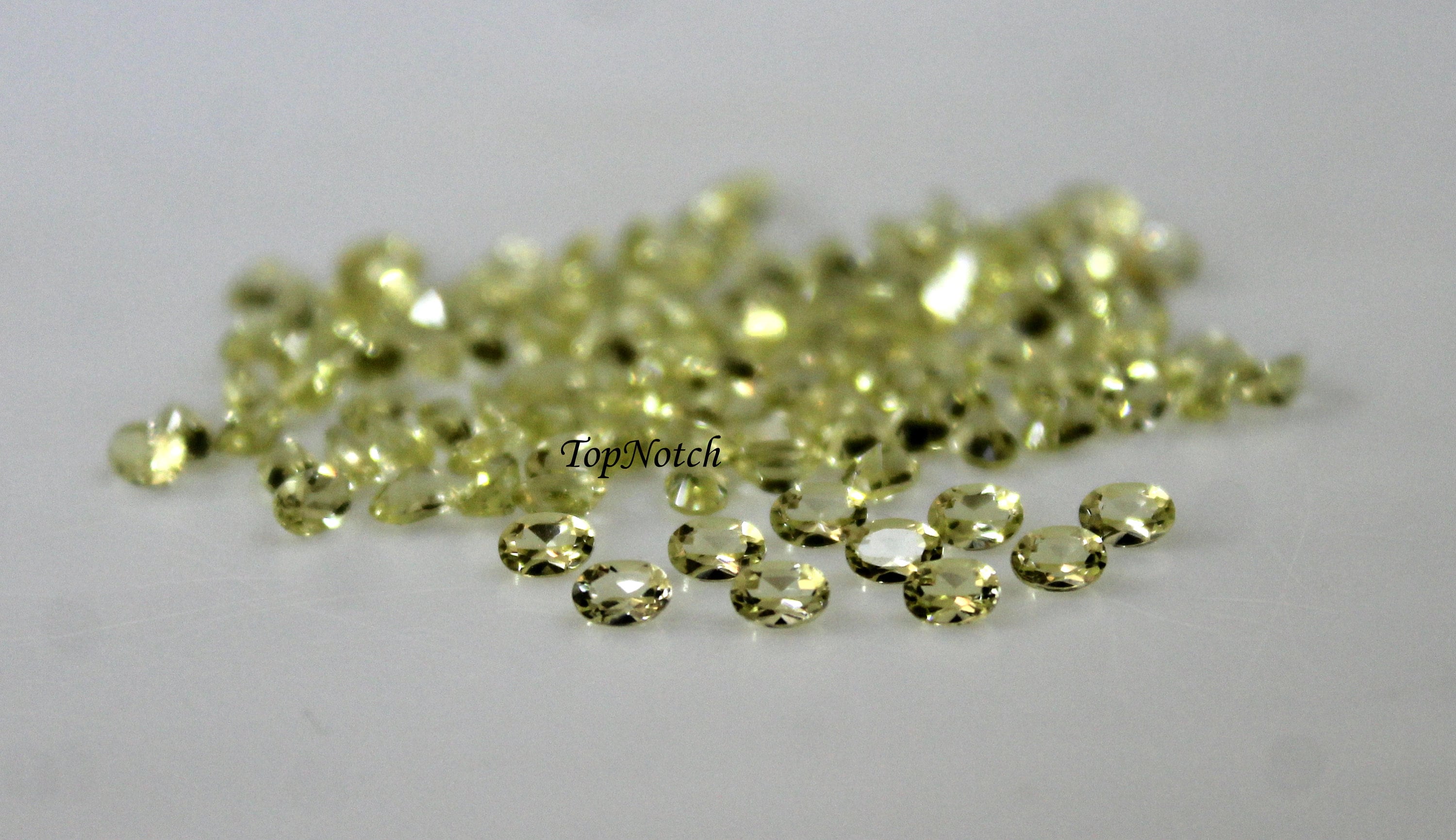 天然レモンクォーツ宝石：3 x 5 mmオーバルファセットルースクォーツ