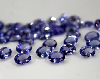 Tanzanite naturelle : taille ovale à facettes 6 x 8 mm