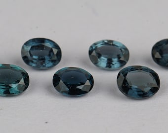 Blaue Spinell Edelstein-Mix: 2.73ct Glatte Steine für Schmuck