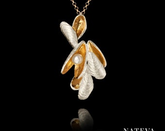 Gold Plated Silver 925 Pendant Oyster Shells with pearl