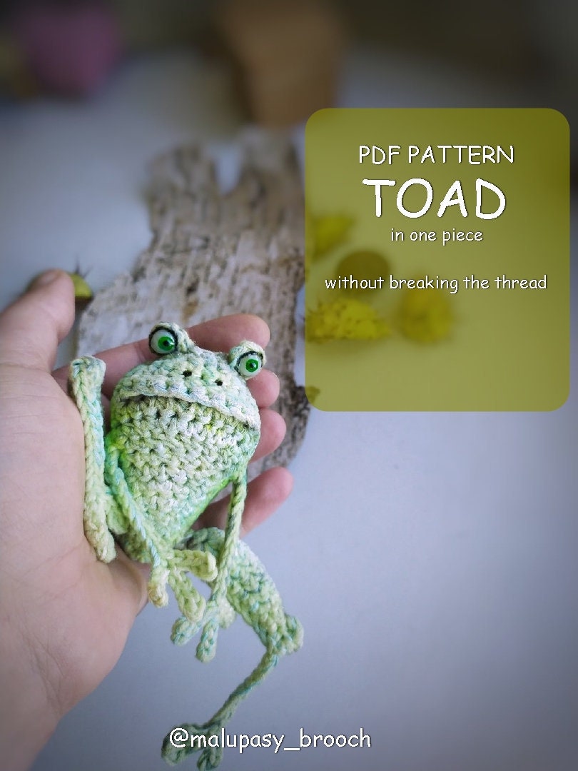Toad pattern crochet toy tiny amigurumi animal realistic Etsy