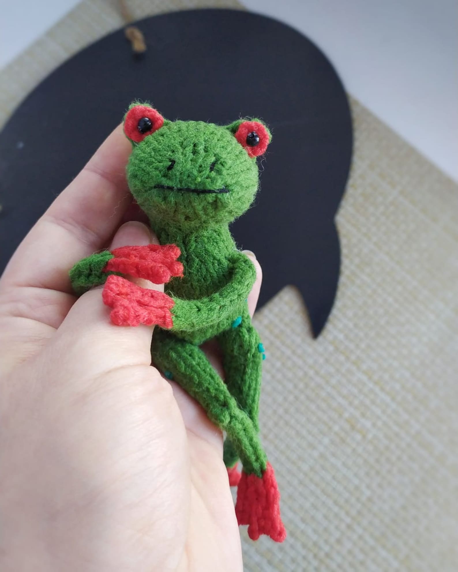Frog knitting pattern exotic tiny figurine diy animal Etsy