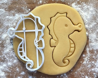 Seahorse cookie cutter, Ocean birthday favor, fondant clay cutter, Animal lover gift, Gift for mom, Ocean baby shower, Seahorse cookies