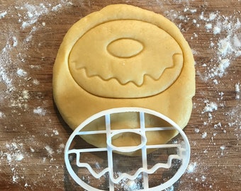 Donut Cookie Cutter, Halloween Candy, Halloween cookies, Halloween decor, Kawaii Halloween, fondant clay cutter, baking gifts, Food gifts