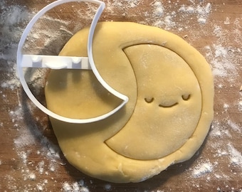 Crescent moon cookie cutter, Polymer clay cutter, Earring cutter, Jewelry cutter, Space cutter, Half Moon cutter, Fondant cutter
