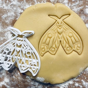 Emperor moth cookie cutter, Butterfly Insect Night, Whimsical forest, fairy theme garden birthday party, Witchy magical, wiccan wicca moth