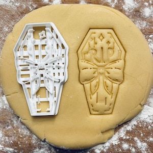 RIP tombstone cookie cutter, Halloween grave, Gravestone Cross Tombstone, Scary Ghosts, RIP Cookie Cutter Pastry Fondant Dough Biscuit